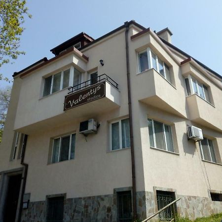 Valentys Studio 1 Hotel Plovdiv Exterior photo
